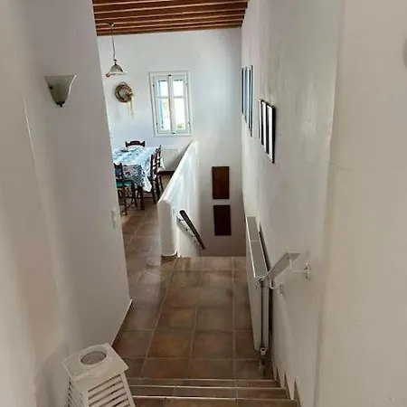 Holiday home Serene, Spacious Paros Getaway